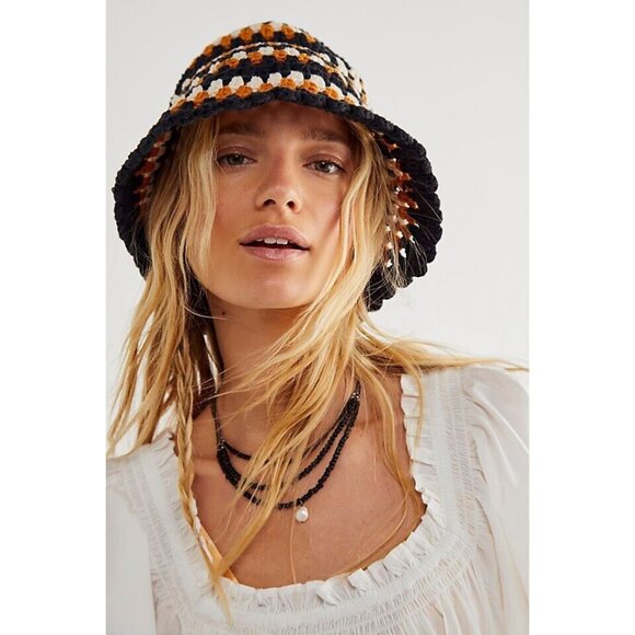 Free People OS Pixie Stripe Bucket Hat Festival Carnival Beachy - Picture 3 of 11